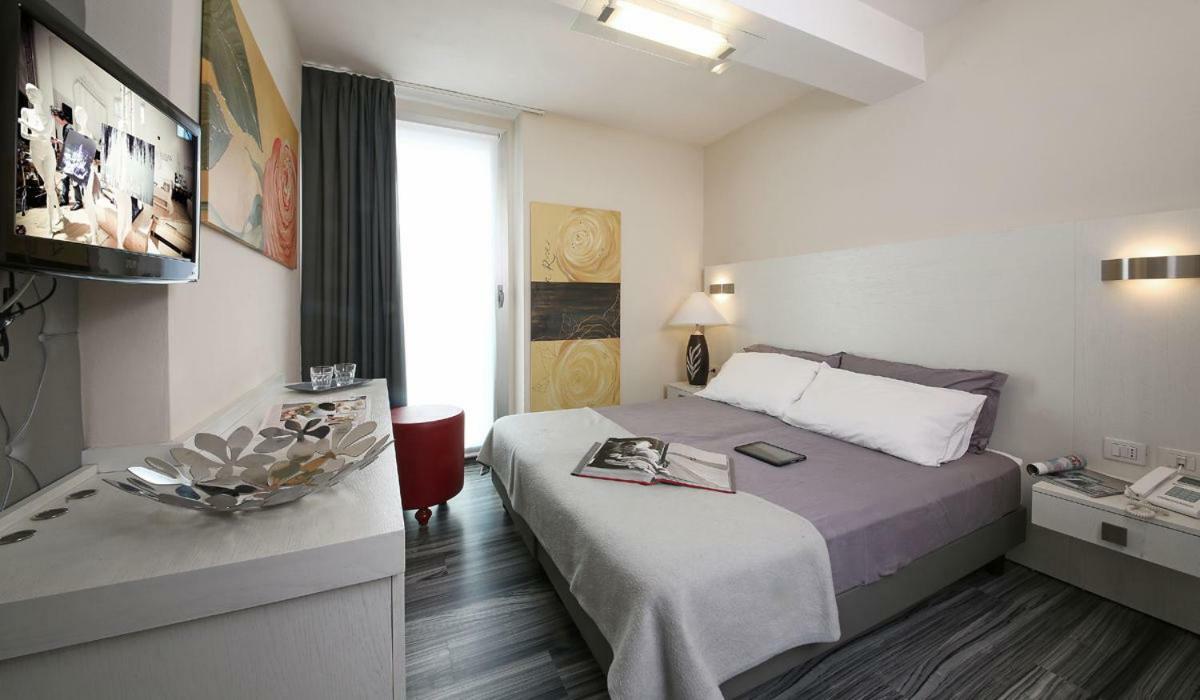 Atelier Hotel Design Gardone Riviera Exterior foto