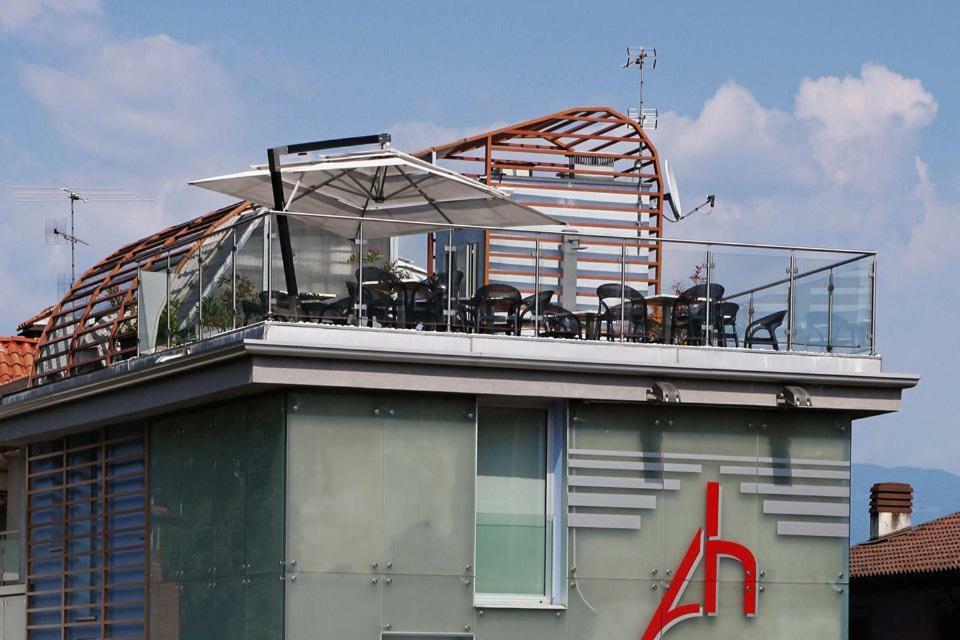 Atelier Hotel Design Gardone Riviera Exterior foto